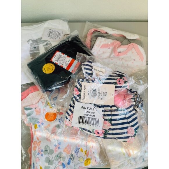 NWT new born baby clothing mix bundle 0- 12months - Picture 1 of 2
